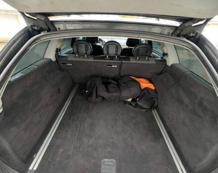 Синій Мерседес Е-Клас, об'ємом двигуна 3.2 л та пробігом 3 тис. км за 2500 $, фото 11 на Automoto.ua