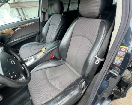 Синій Мерседес Е-Клас, об'ємом двигуна 3.2 л та пробігом 3 тис. км за 2500 $, фото 10 на Automoto.ua