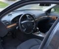 Синій Мерседес Е-Клас, об'ємом двигуна 3.2 л та пробігом 420 тис. км за 4798 $, фото 10 на Automoto.ua