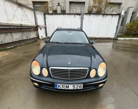 Синій Мерседес Е-Клас, об'ємом двигуна 3.2 л та пробігом 3 тис. км за 2500 $, фото 1 на Automoto.ua