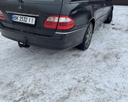 Синій Мерседес Е-Клас, об'ємом двигуна 2.4 л та пробігом 350 тис. км за 3000 $, фото 2 на Automoto.ua