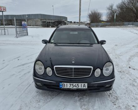 Синій Мерседес Е-Клас, об'ємом двигуна 3 л та пробігом 418 тис. км за 6000 $, фото 1 на Automoto.ua
