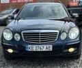 Синий Мерседес Е-Класс, объемом двигателя 3 л и пробегом 371 тыс. км за 7200 $, фото 2 на Automoto.ua