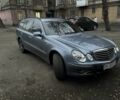 Синий Мерседес Е-Класс, объемом двигателя 3 л и пробегом 400 тыс. км за 6000 $, фото 1 на Automoto.ua