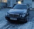 Синий Мерседес Е-Класс, объемом двигателя 3 л и пробегом 306 тыс. км за 7900 $, фото 1 на Automoto.ua