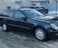 Синий Мерседес Е-Класс, объемом двигателя 3 л и пробегом 306 тыс. км за 7900 $, фото 2 на Automoto.ua