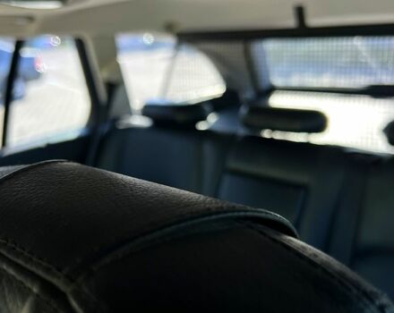 Синій Мерседес Е-Клас, об'ємом двигуна 3 л та пробігом 301 тис. км за 9800 $, фото 4 на Automoto.ua