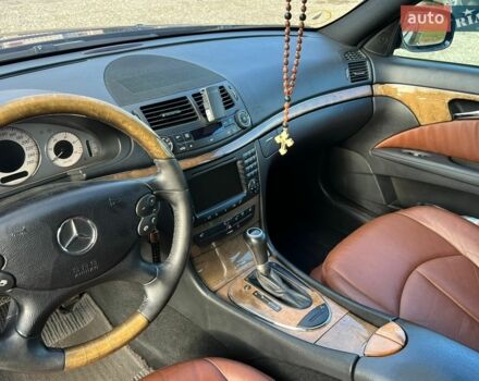 Синій Мерседес Е-Клас, об'ємом двигуна 3 л та пробігом 261 тис. км за 7900 $, фото 20 на Automoto.ua