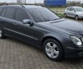 Синій Мерседес Е-Клас, об'ємом двигуна 3 л та пробігом 389 тис. км за 9700 $, фото 1 на Automoto.ua