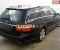 Синий Мерседес Е-Класс, объемом двигателя 3 л и пробегом 296 тыс. км за 12000 $, фото 11 на Automoto.ua