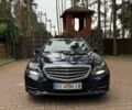 Синий Мерседес Е-Класс, объемом двигателя 2.2 л и пробегом 290 тыс. км за 15000 $, фото 2 на Automoto.ua