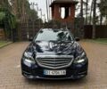 Синий Мерседес Е-Класс, объемом двигателя 2.2 л и пробегом 290 тыс. км за 15000 $, фото 3 на Automoto.ua