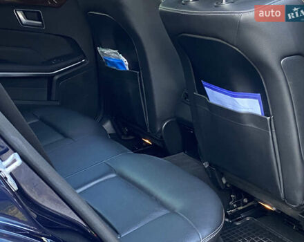 Синий Мерседес Е-Класс, объемом двигателя 2.1 л и пробегом 245 тыс. км за 18500 $, фото 16 на Automoto.ua