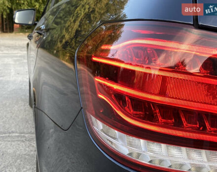 Синий Мерседес Е-Класс, объемом двигателя 2.1 л и пробегом 245 тыс. км за 18500 $, фото 8 на Automoto.ua