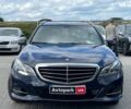 Синий Мерседес Е-Класс, объемом двигателя 2.2 л и пробегом 323 тыс. км за 18290 $, фото 1 на Automoto.ua