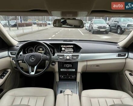 Синий Мерседес Е-Класс, объемом двигателя 2.14 л и пробегом 197 тыс. км за 16990 $, фото 26 на Automoto.ua