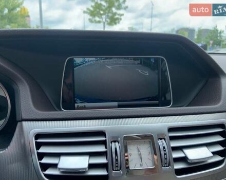 Синий Мерседес Е-Класс, объемом двигателя 2.14 л и пробегом 197 тыс. км за 19990 $, фото 24 на Automoto.ua