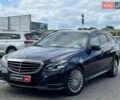 Синий Мерседес Е-Класс, объемом двигателя 2.2 л и пробегом 323 тыс. км за 15300 $, фото 1 на Automoto.ua