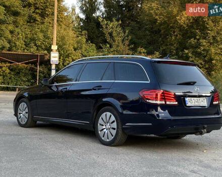 Синий Мерседес Е-Класс, объемом двигателя 2.1 л и пробегом 245 тыс. км за 18500 $, фото 9 на Automoto.ua