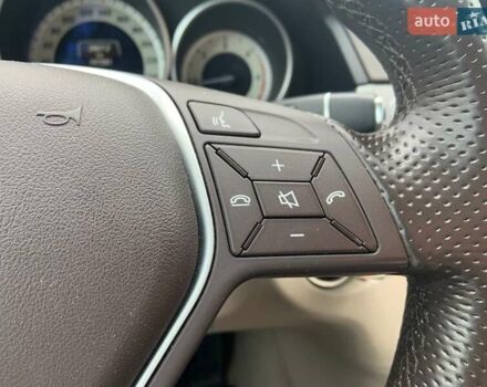 Синий Мерседес Е-Класс, объемом двигателя 2.14 л и пробегом 197 тыс. км за 19990 $, фото 20 на Automoto.ua