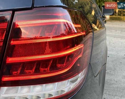 Синий Мерседес Е-Класс, объемом двигателя 2.1 л и пробегом 245 тыс. км за 18500 $, фото 6 на Automoto.ua