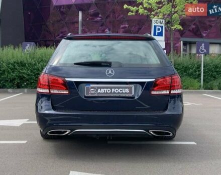 Синий Мерседес Е-Класс, объемом двигателя 2.14 л и пробегом 197 тыс. км за 19990 $, фото 5 на Automoto.ua