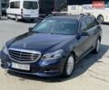 Синий Мерседес Е-Класс, объемом двигателя 2.14 л и пробегом 310 тыс. км за 18500 $, фото 2 на Automoto.ua