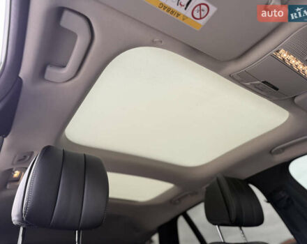 Синий Мерседес Е-Класс, объемом двигателя 1.95 л и пробегом 321 тыс. км за 19700 $, фото 28 на Automoto.ua