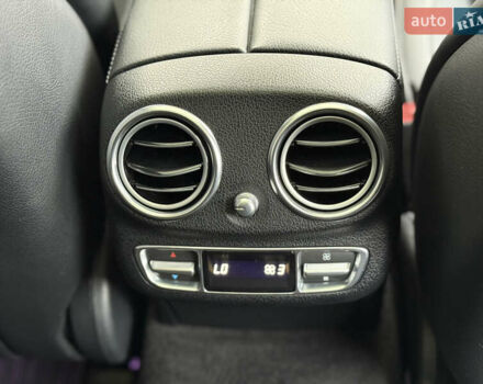 Синий Мерседес Е-Класс, объемом двигателя 1.95 л и пробегом 321 тыс. км за 19700 $, фото 29 на Automoto.ua