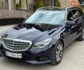 Синий Мерседес Е-Класс, объемом двигателя 2.14 л и пробегом 225 тыс. км за 14700 $, фото 2 на Automoto.ua