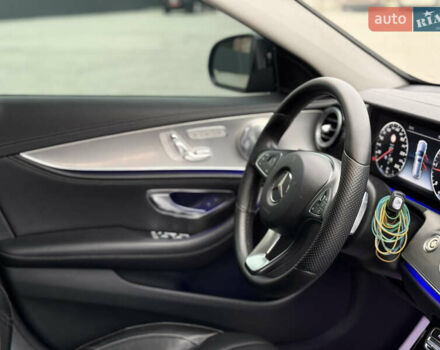 Синій Мерседес Е-Клас, об'ємом двигуна 2 л та пробігом 321 тис. км за 20999 $, фото 27 на Automoto.ua