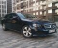 Синий Мерседес Е-Класс, объемом двигателя 2 л и пробегом 333 тыс. км за 17000 $, фото 4 на Automoto.ua