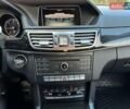Синий Мерседес Е-Класс, объемом двигателя 2.14 л и пробегом 225 тыс. км за 14700 $, фото 26 на Automoto.ua