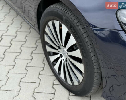 Синий Мерседес Е-Класс, объемом двигателя 1.95 л и пробегом 321 тыс. км за 19700 $, фото 16 на Automoto.ua