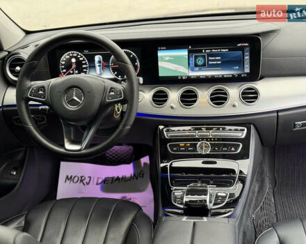 Синий Мерседес Е-Класс, объемом двигателя 1.95 л и пробегом 321 тыс. км за 19700 $, фото 32 на Automoto.ua