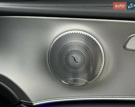 Синій Мерседес Е-Клас, об'ємом двигуна 2 л та пробігом 321 тис. км за 20999 $, фото 20 на Automoto.ua