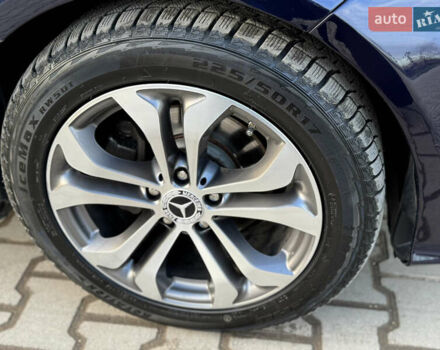 Синий Мерседес Е-Класс, объемом двигателя 2.2 л и пробегом 220 тыс. км за 12999 $, фото 11 на Automoto.ua