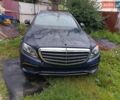 Синий Мерседес Е-Класс, объемом двигателя 3 л и пробегом 50 тыс. км за 500 $, фото 1 на Automoto.ua