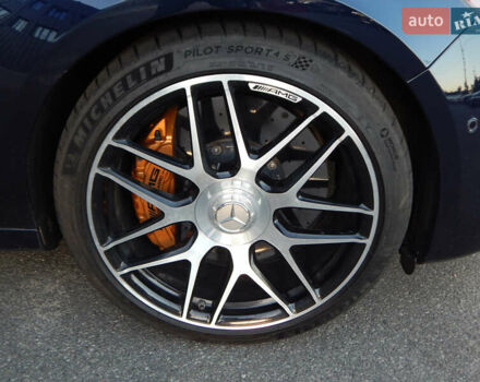 Синій Мерседес Е-Клас, об'ємом двигуна 4 л та пробігом 83 тис. км за 62490 $, фото 14 на Automoto.ua