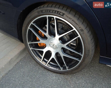 Синій Мерседес Е-Клас, об'ємом двигуна 4 л та пробігом 83 тис. км за 62490 $, фото 15 на Automoto.ua