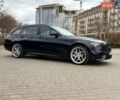 Синий Мерседес Е-Класс, объемом двигателя 3 л и пробегом 70 тыс. км за 35900 $, фото 3 на Automoto.ua