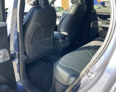 Синій Мерседес Е-Клас, об'ємом двигуна 0 л та пробігом 15 тис. км за 47800 $, фото 15 на Automoto.ua