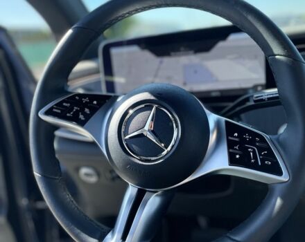Синій Мерседес Е-Клас, об'ємом двигуна 0 л та пробігом 15 тис. км за 47800 $, фото 21 на Automoto.ua