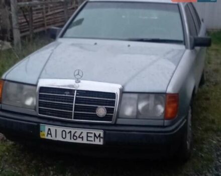 Синій Мерседес Е-Клас, об'ємом двигуна 2.55 л та пробігом 255 тис. км за 2500 $, фото 1 на Automoto.ua