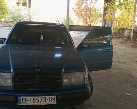 Синій Мерседес Е-Клас, об'ємом двигуна 0 л та пробігом 549 тис. км за 1650 $, фото 1 на Automoto.ua