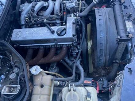 Синий Мерседес Е-Класс, объемом двигателя 0 л и пробегом 601 тыс. км за 1300 $, фото 1 на Automoto.ua