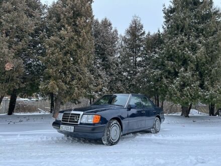 Синій Мерседес Е-Клас, об'ємом двигуна 2.5 л та пробігом 402 тис. км за 4500 $, фото 1 на Automoto.ua