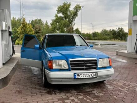 Синій Мерседес Е-Клас, об'ємом двигуна 0 л та пробігом 300 тис. км за 2100 $, фото 1 на Automoto.ua