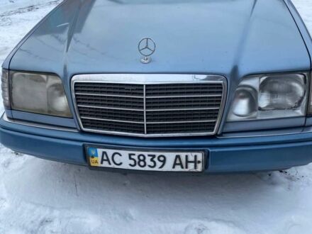 Синій Мерседес Е-Клас, об'ємом двигуна 2.8 л та пробігом 430 тис. км за 2150 $, фото 1 на Automoto.ua