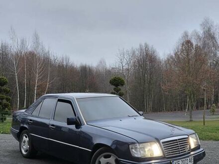 Синий Мерседес Е-Класс, объемом двигателя 3.2 л и пробегом 460 тыс. км за 2999 $, фото 1 на Automoto.ua